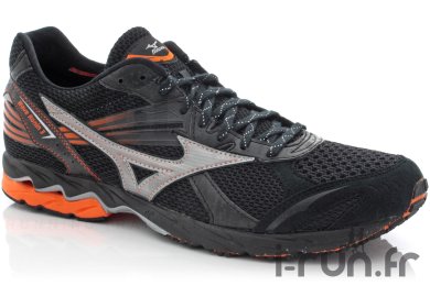 Mizuno Wave Ronin 3