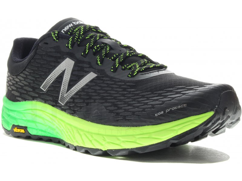 chaussures trail new balance