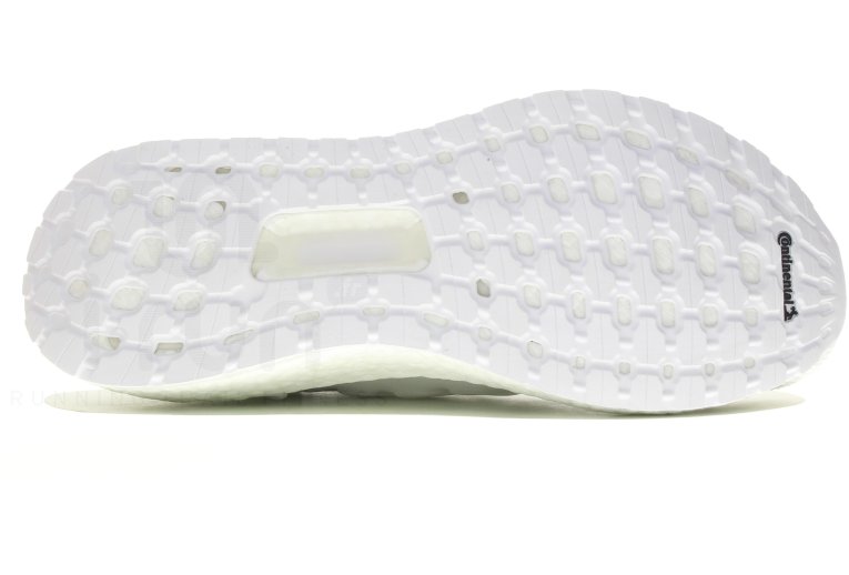 adidas UltraBOOST 19
