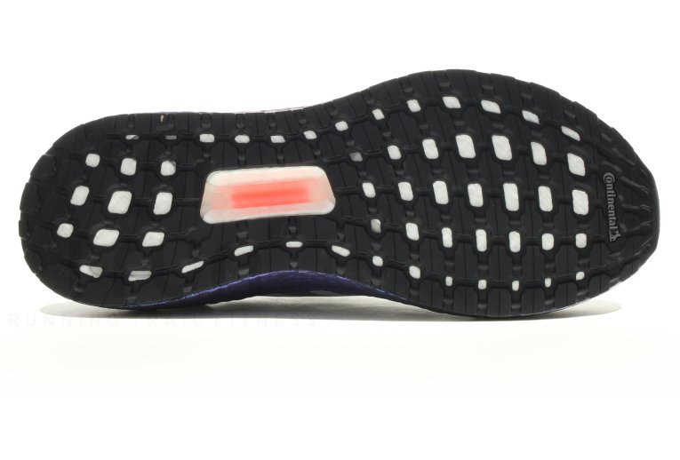 adidas UltraBOOST 20