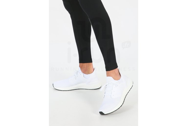 adidas UltraBOOST 20