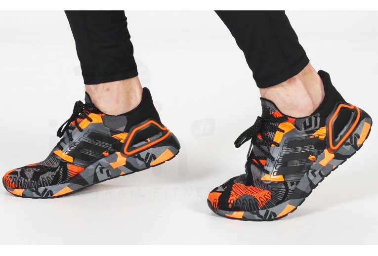 adidas UltraBOOST 20