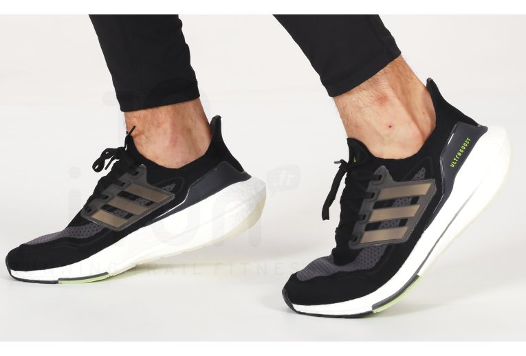 adidas UltraBOOST 21 Herren