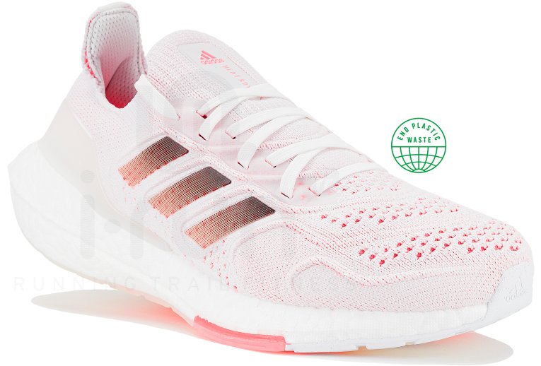 adidas UltraBOOST 22 HEAT.RDY