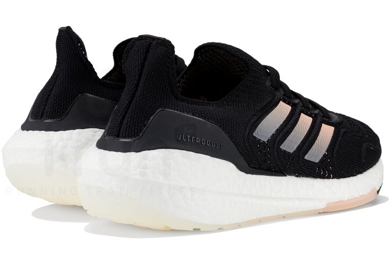 adidas UltraBOOST 22 HEAT.RDY Damen