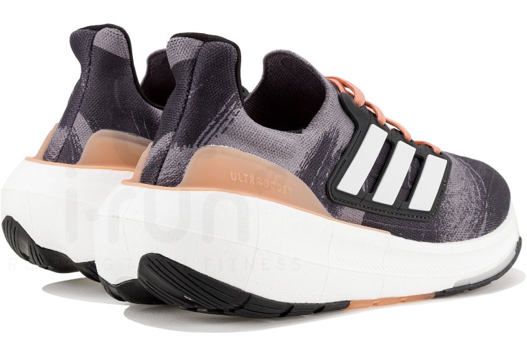 adidas UltraBOOST Light