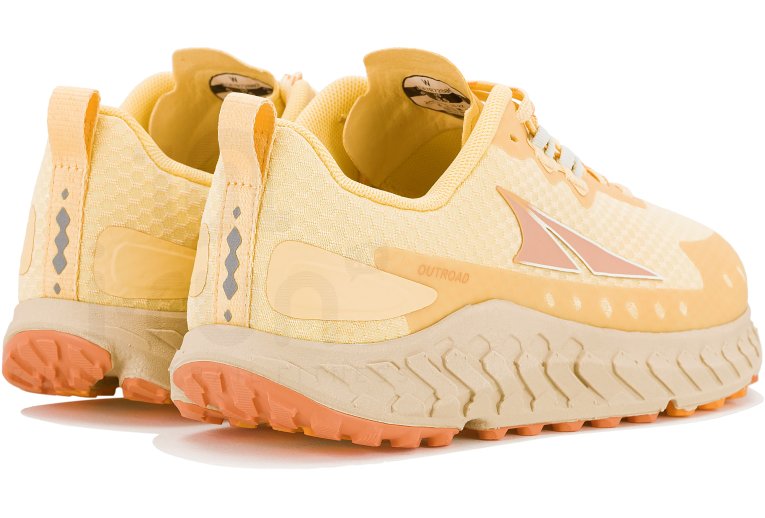 Altra Outroad
