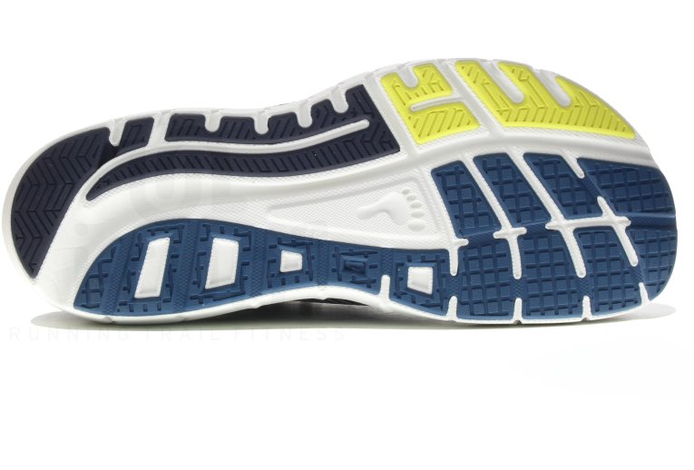 Altra Provision 4