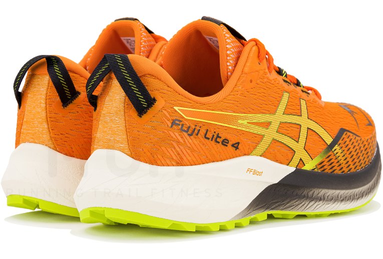Asics Fuji Lite 4