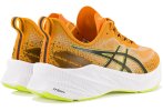 Asics Novablast 3 L.E