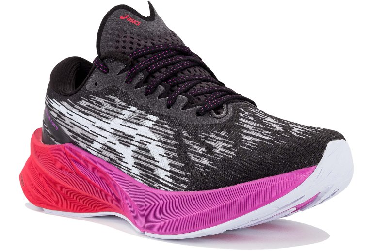 Asics Novablast 3