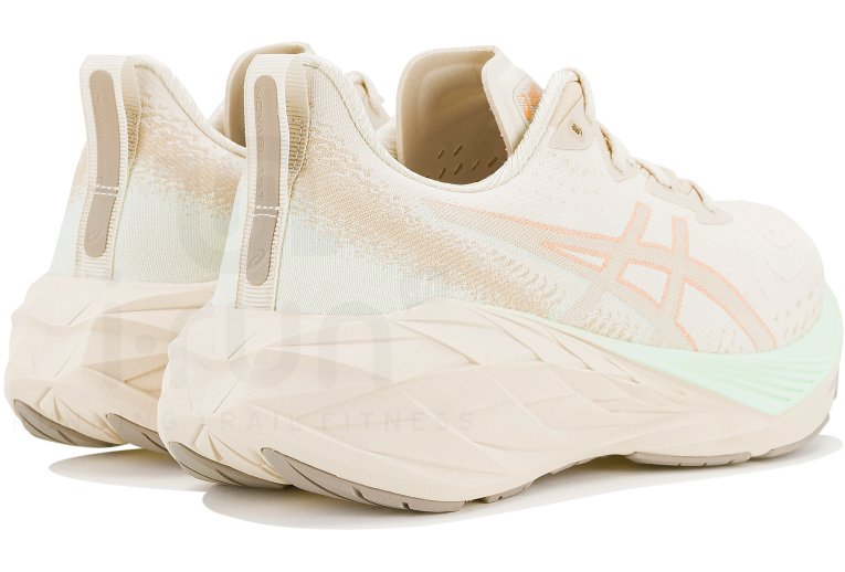 Asics Novablast 4