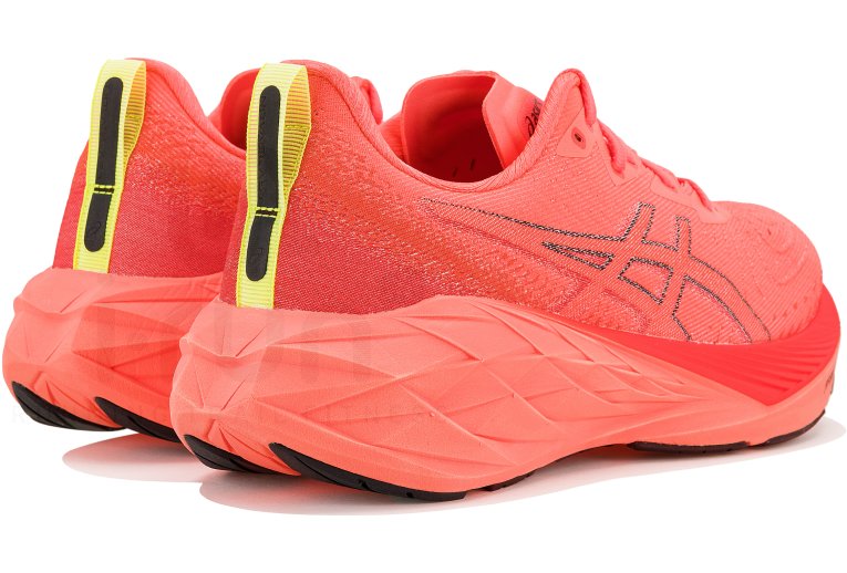 Asics Novablast 4 M