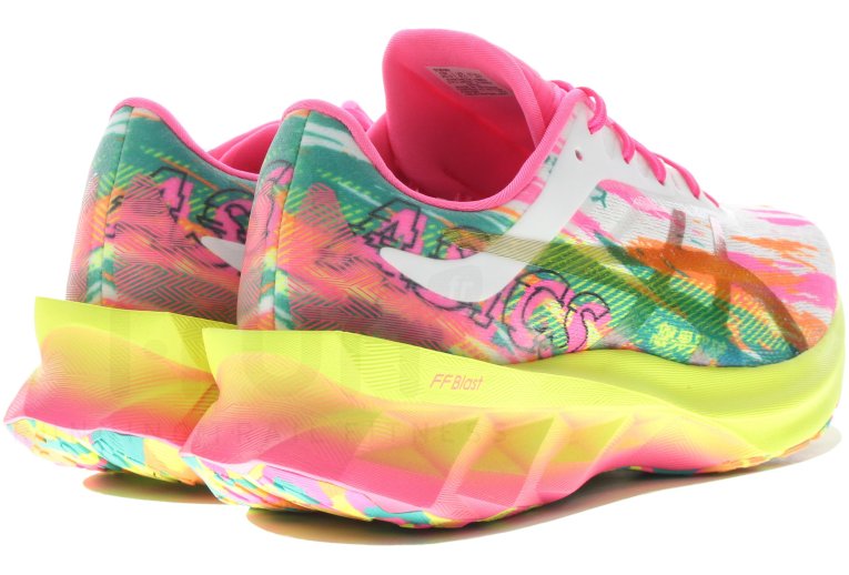 Asics Novablast Noosa Damen