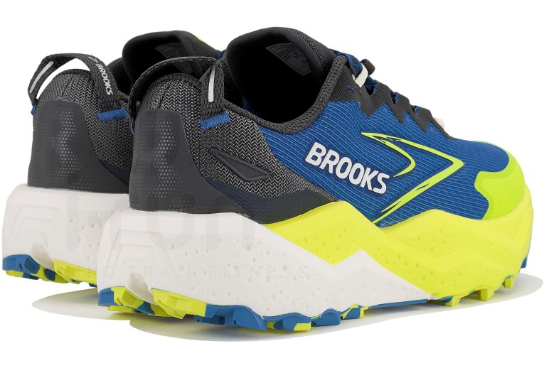 Brooks Caldera 8
