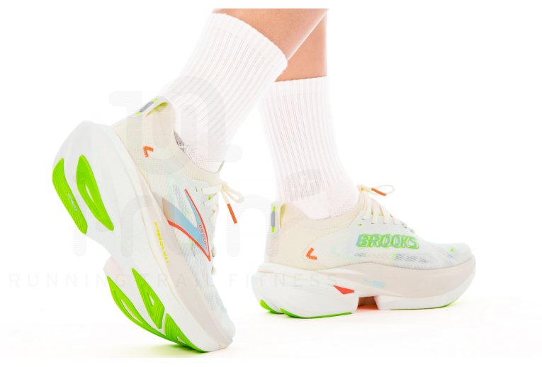 Brooks Hyperion Max 3