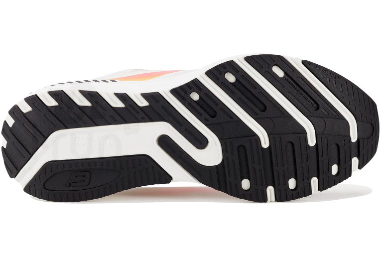 Brooks Launch 9 GTS M