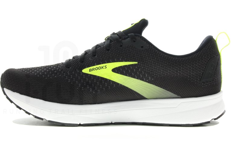 Brooks Revel 4