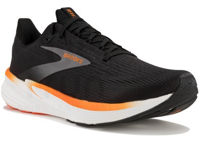Brooks Revel 8