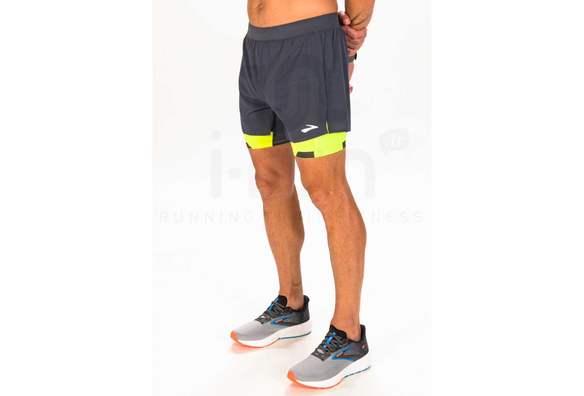 Brooks Men's Run Visible 5
