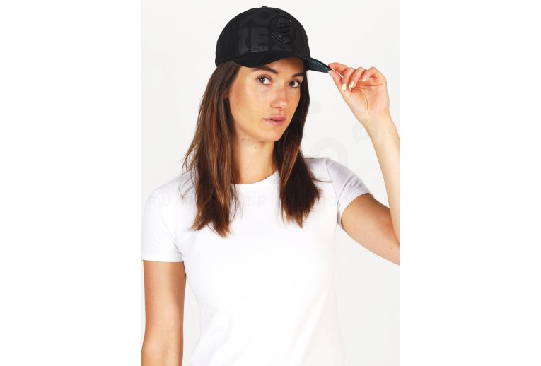 Compressport Trucker Cap Black Edition 2021
