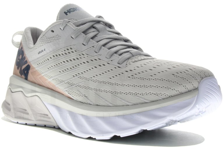 Hoka One One Arahi 4
