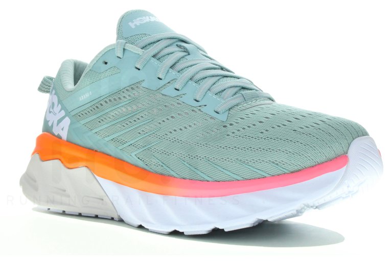 Hoka One One Arahi 4