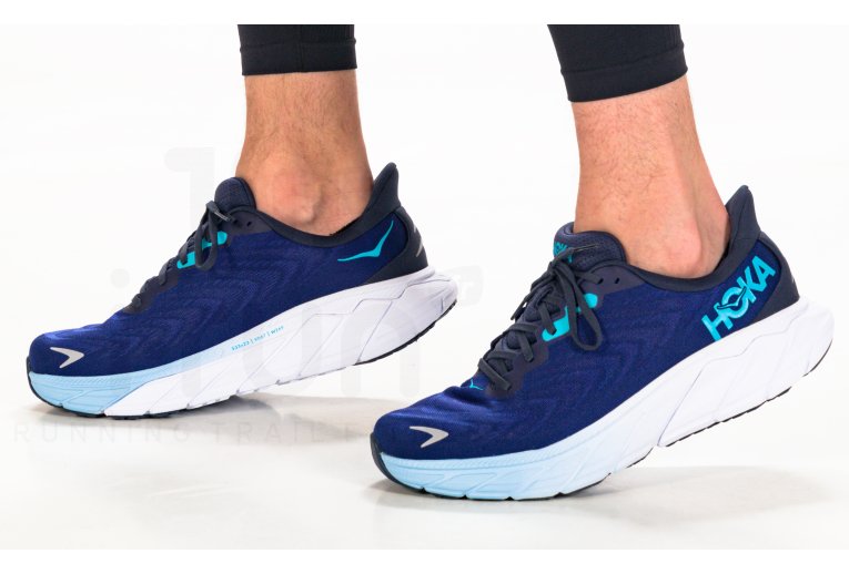 Hoka One One Arahi 6 M
