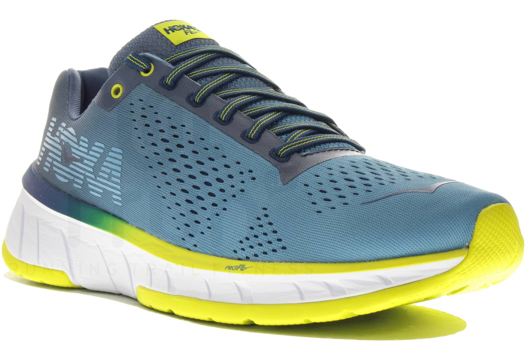 hoka oneone cavu