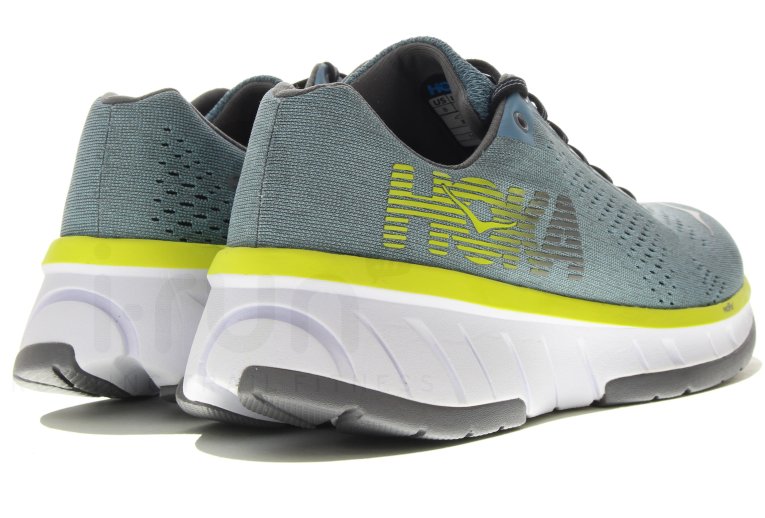 Hoka One One Cavu