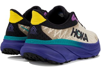 Hoka One One Challenger 7