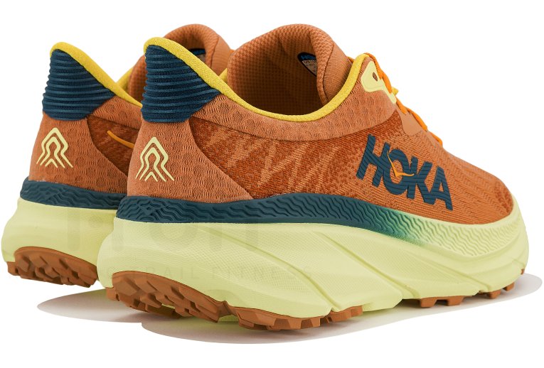 Hoka One One Challenger 7 M