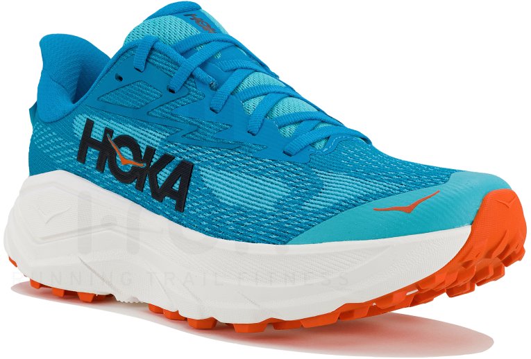 Hoka One One Challenger 8