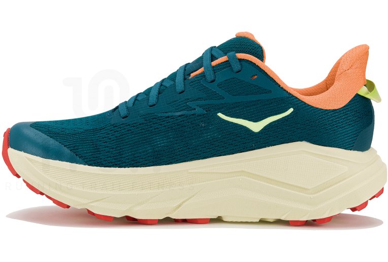 Hoka One One Challenger 8