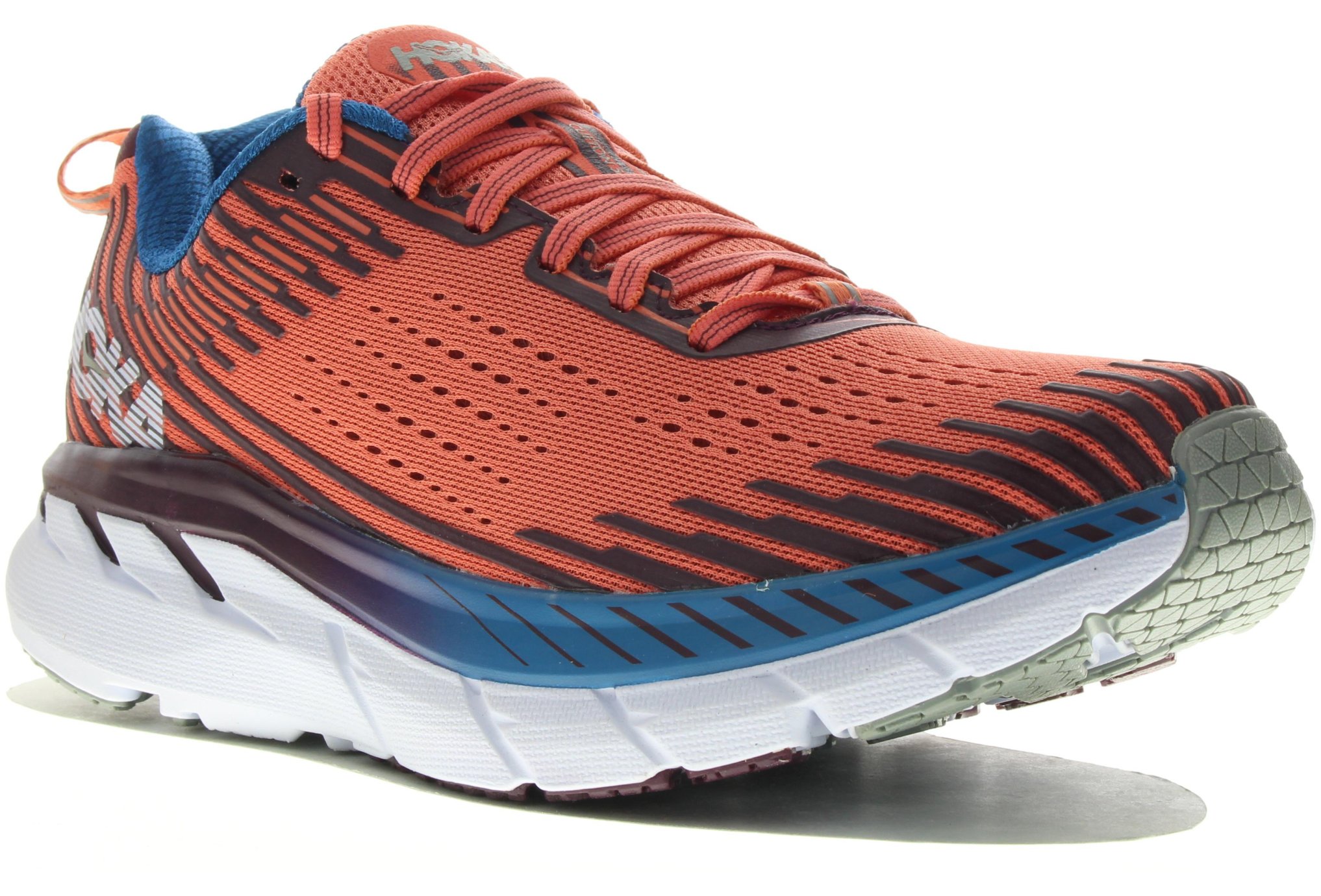 hoka one one clifton 5 dam