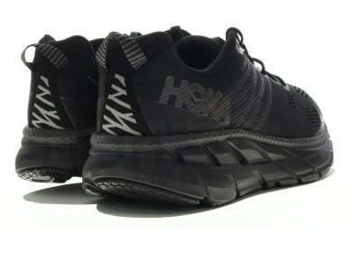 hoka one one noir