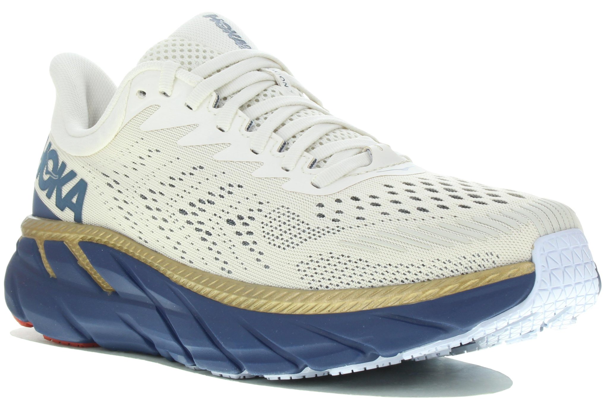 hoka one one clifton 7 vs nike pegasus 37