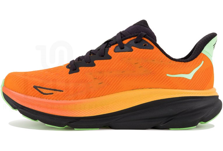 Hoka One One Clifton 9