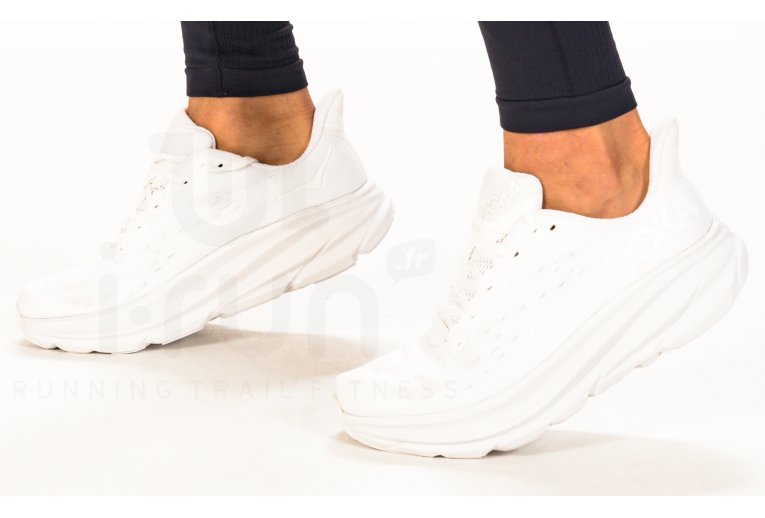 Hoka One One Clifton 9