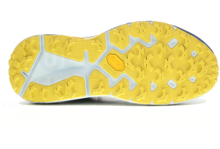 Hoka One One SpeedGoat 3