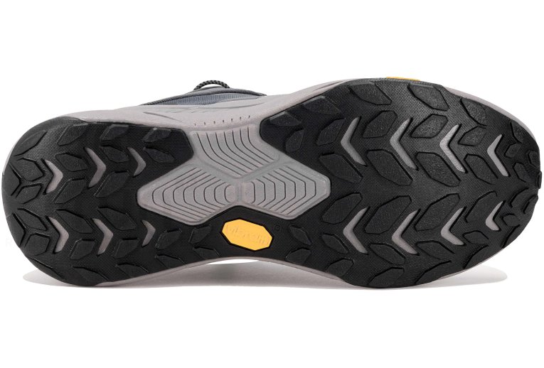 Hoka One One Transport