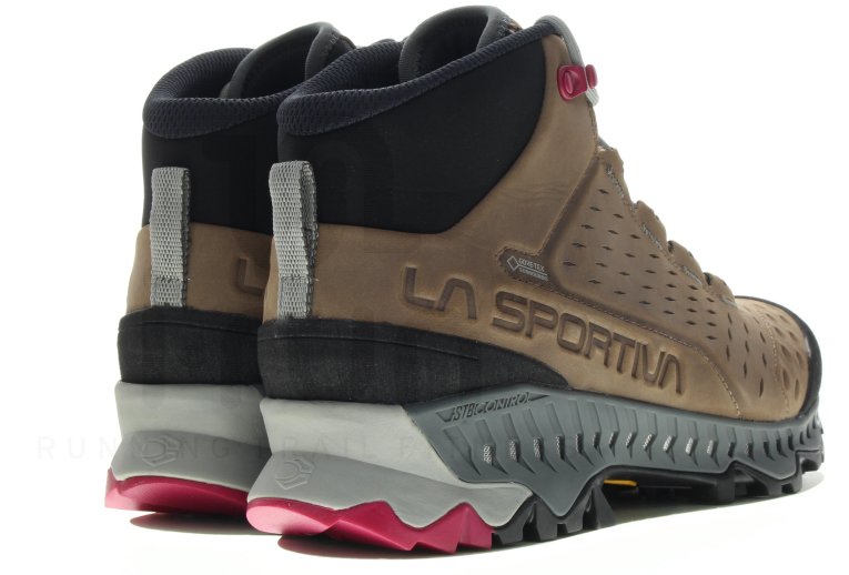 sportiva pyramid