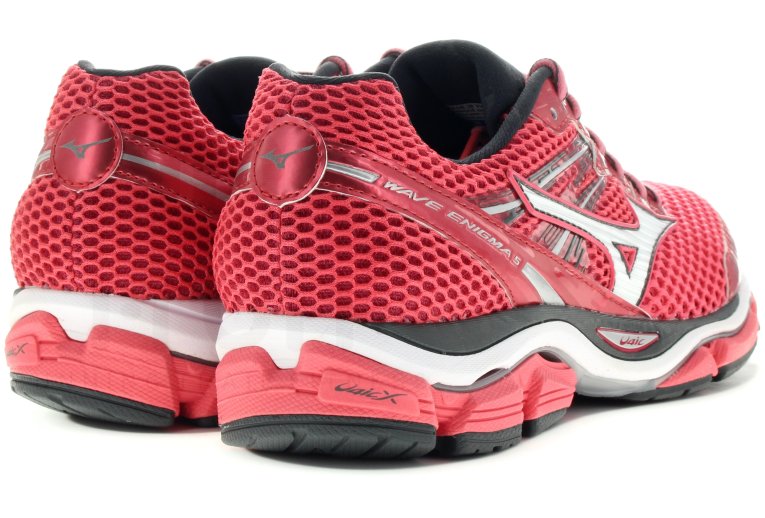 Mizuno Wave Enigma 5