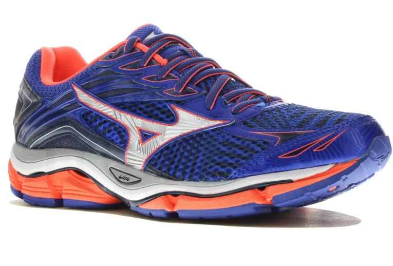 Mizuno Wave Enigma 6