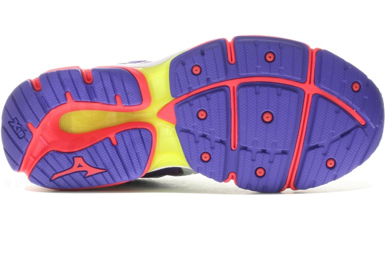 Mizuno Wave Enigma 6