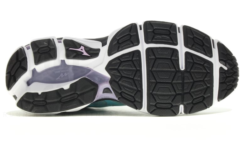Mizuno Wave Horizon 3
