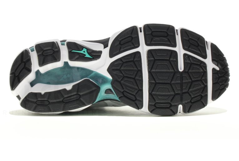 Mizuno Wave Horizon 3