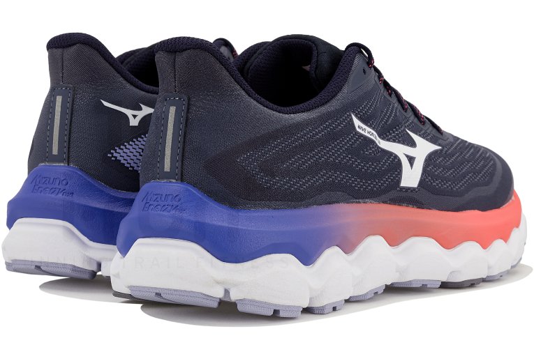 Mizuno Wave Horizon 8