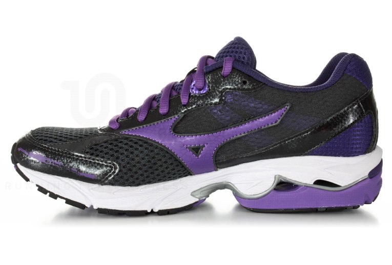 Mizuno Wave Legend 2