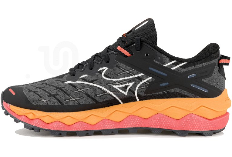 Mizuno Wave Mujin 10